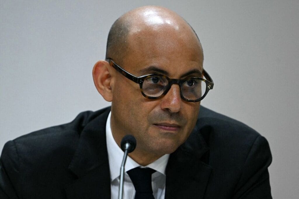 Autoridade da ONU diz que Trump marca ‘gol contra’ ao retirar EUA de tratado climático