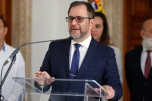 Chanceler da Venezuela defende que a Celac exija libertação de Maduro