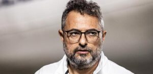 Mattos discute com jornalista após pergunta sobre Bilal