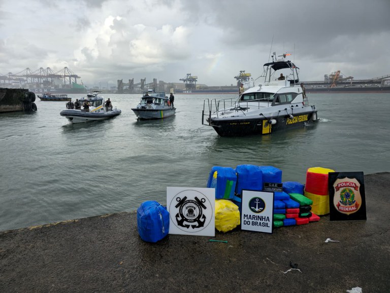 Polícia Federal apreende cerca de 150 kg de cocaína no Porto de Santos