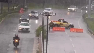 Chuva causa interdição da Marginal Botafogo, Independência e Jamel Cecílio