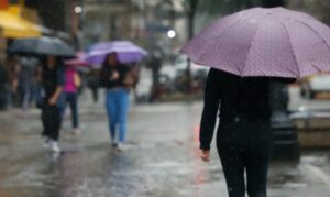 Chuva deixa toda a cidade de SP em estado de atenção para alagamentos
