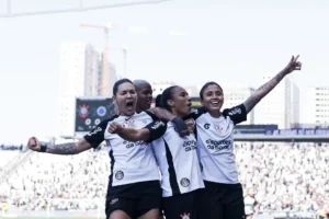 Corinthians enfrenta "time do Batman" em estreia no Mundial de Clubes Feminino