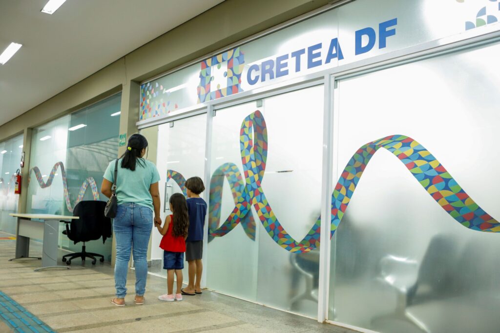 Cretea fortalece desenvolvimento de crianças autistas no DF