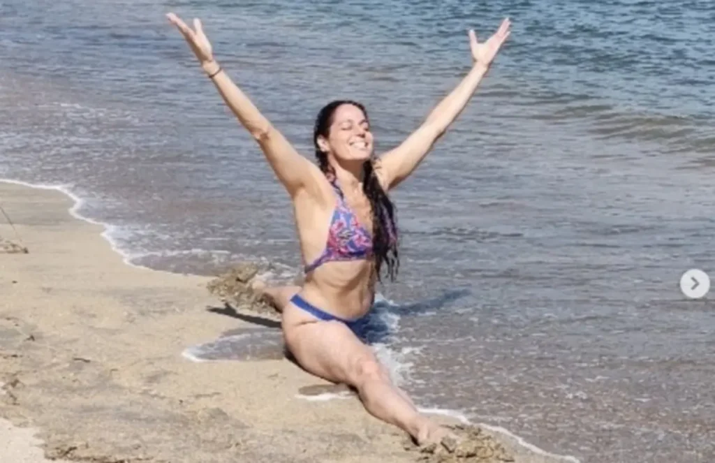 Atriz da Globo que tem preguiça de fazer sexo; vídeo de biquíni