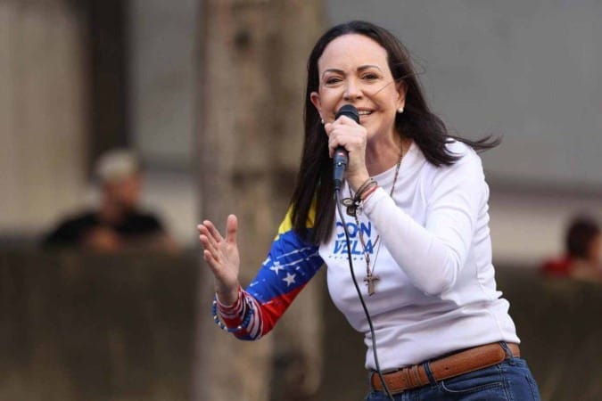 María Corina diz que EUA fizeram justiça contra Maduro, e Trump questiona popularidade da opositora