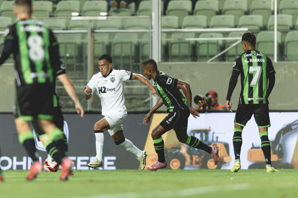 América-MG e Atlético-MG se enfrentaram pelo Campeonato Mineiro