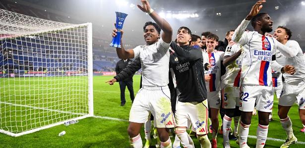 Endrick é eleito melhor em campo contra o Brest: 'Foi uma partida perfeita'