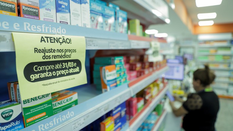 AGU mantém multa de R$ 1,34 milhão à Drogaria Rosário por formação de cartel