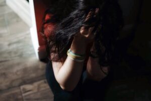 Policial militar é denunciado por crimes sexuais contra adolescentes