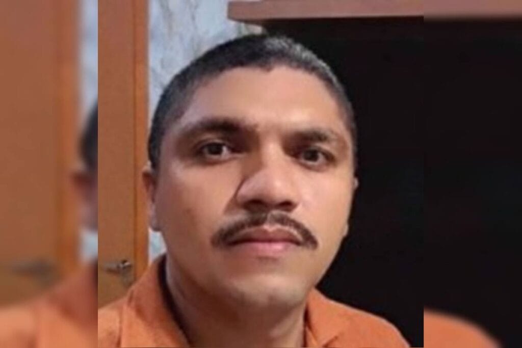 PM morre em confronto com colega na virada do ano