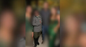 Polícia investiga uso de traje nazista em formatura no RN