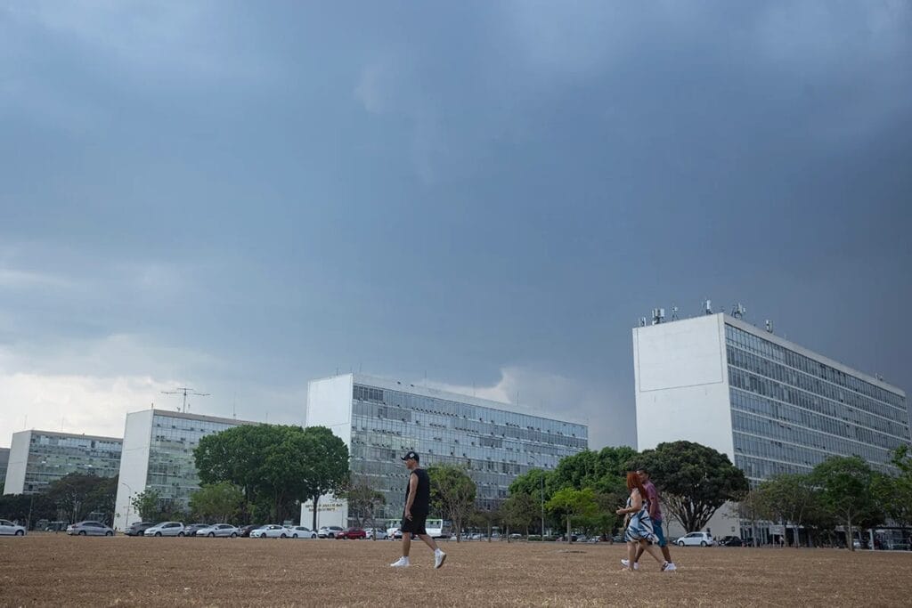 DF terá 12 feriados em dias úteis em 2026