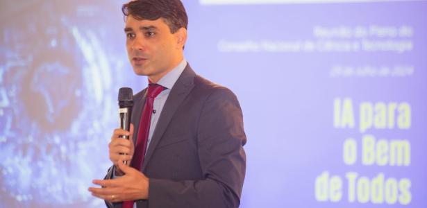 Supercomputador para IA no Brasil sai em 2026, afirma diretor do MCTI