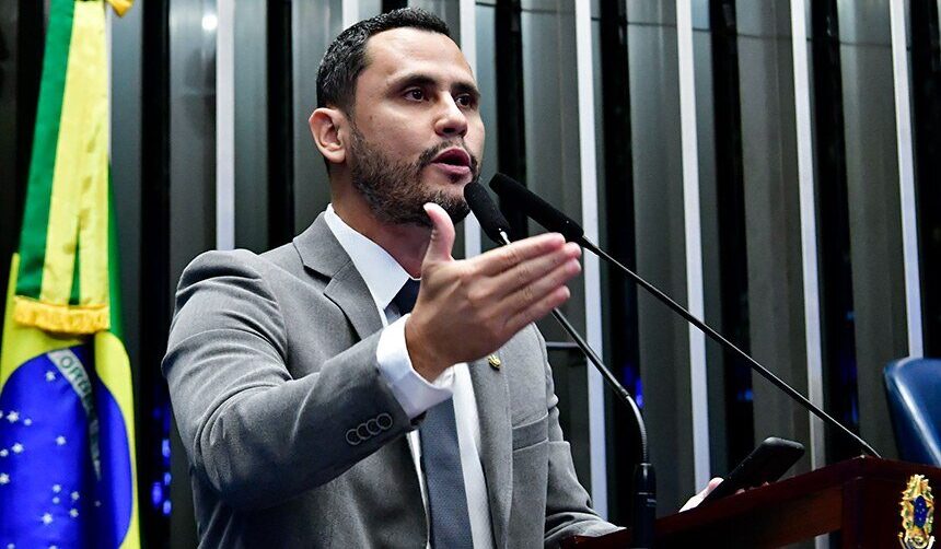 Projeto reduz sigilo de dados de agentes públicos de 100 para 4 anos