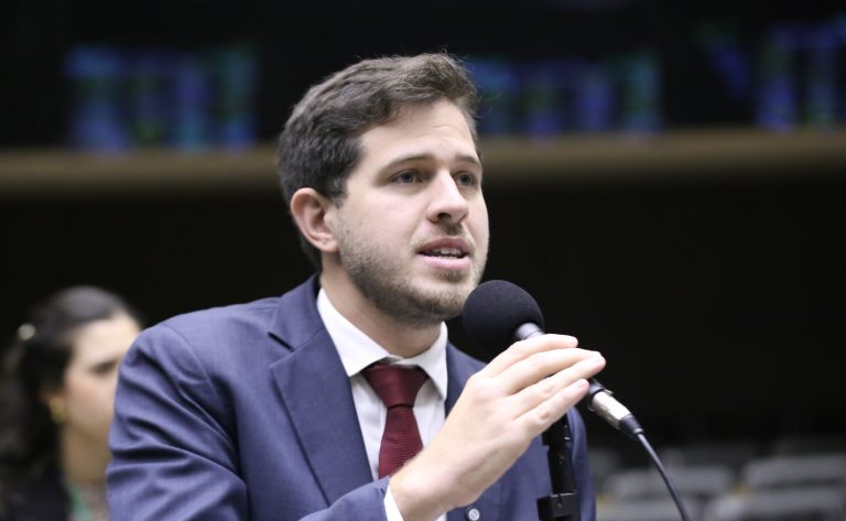 Discussão e Votação de Propostas Legislativas. Dep. Pedro Campos (PSB-PE)