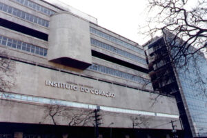 Incêndio no Incor em São Paulo evacua pacientes sem feridos