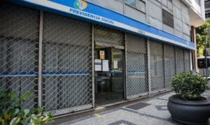 Veja quem consegue a revisão da aposentadoria do INSS em 2026
