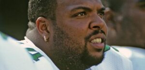 ex-jogador dos Eagles morre ao ser esfaqueado em acampamento nos EUA