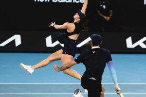 Australian Open: Luisa Stefani vence e vai à semi de duplas mistas - destaque galeria