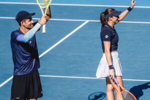 Australian Open: Luisa Stefani perde semifinal por duplas mistas - destaque galeria