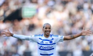 Tombense x Cruzeiro: Matheus Pereira é arma do meio-campo da Raposa - destaque galeria