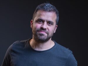 Nunca recebi uma nota de pesar, diz mulher de técnico morto em estúdio de Marçal