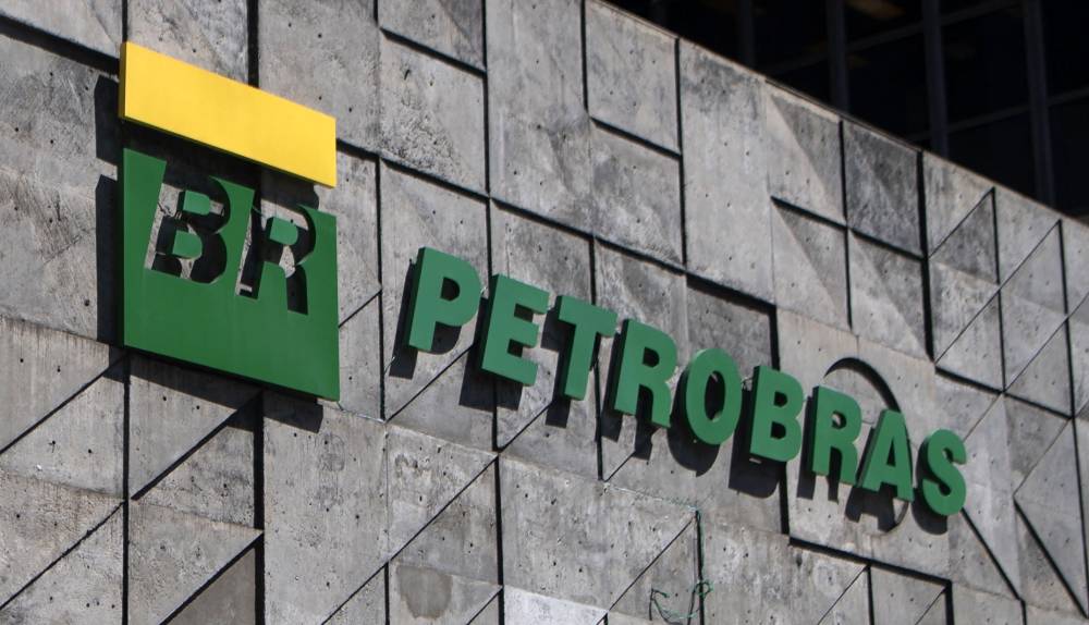 MPF-AP pede esclarecimentos ao Ibama e à Petrobras sobre vazamento na Margem Equatorial