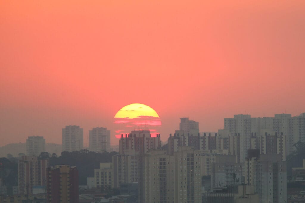 Mudança climática deixa eventos mais extremos em 2025 e expõe desigualdade