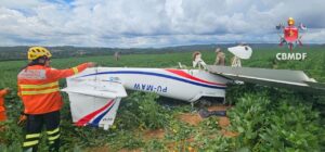 Avião de pequeno porte faz pouso de emergência em lavoura no DF