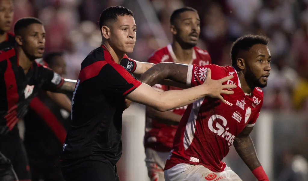 Clássico ainda não terminou: FGF se pronuncia sobre polêmica de arbitragem de Atlético x Vila