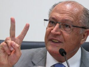 Alckmin: Redução de jornada é tendência mundial, isso já vem acontecendo