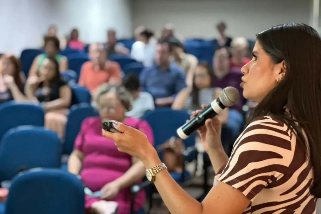 Após lutar na Justiça pelo direito de licenciar o próprio lixão, prefeitura de Goiânia faz curso com a Semad sobre o assunto