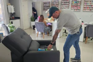 Clientes são vítimas de golpe em salão de beleza no Jardim América, em Goiânia