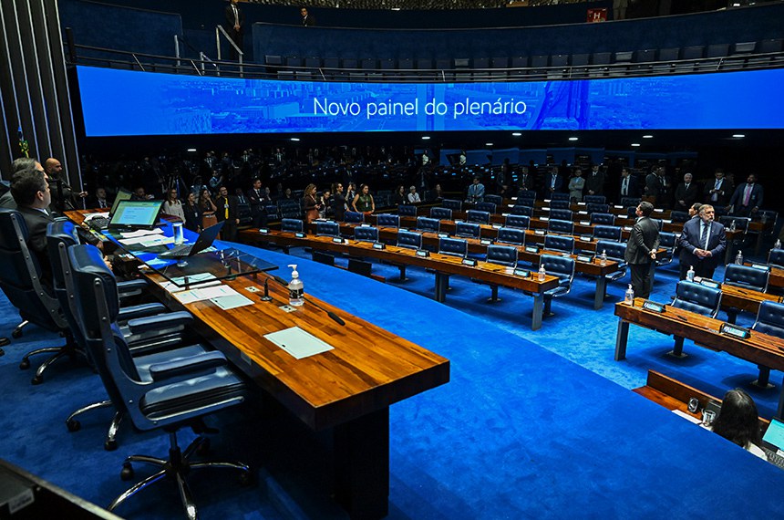 Senado não vota Redata e governo tenta alternativa para evitar fim de benefício