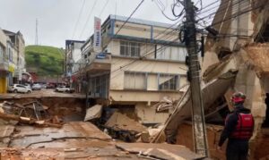 Governo mobiliza 423 militares para resgatar municípios mineiros afetados por chuvas