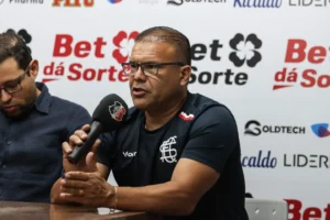 Ídolo do Goiás, Harlei Menezes é desligado do Santa Cruz