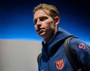 Frenkie De Jong sofre lesão e desfalca Barcelona por mais de um mês