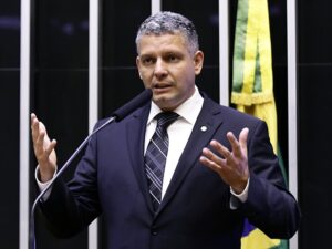 Dr. Frederico assume presidência da Comissão de Legislação Participativa