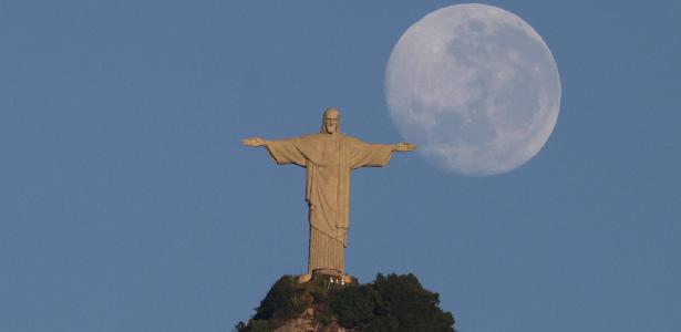 Qual a fase da Lua hoje (1º)? Veja calendário lunar de fevereiro 2026