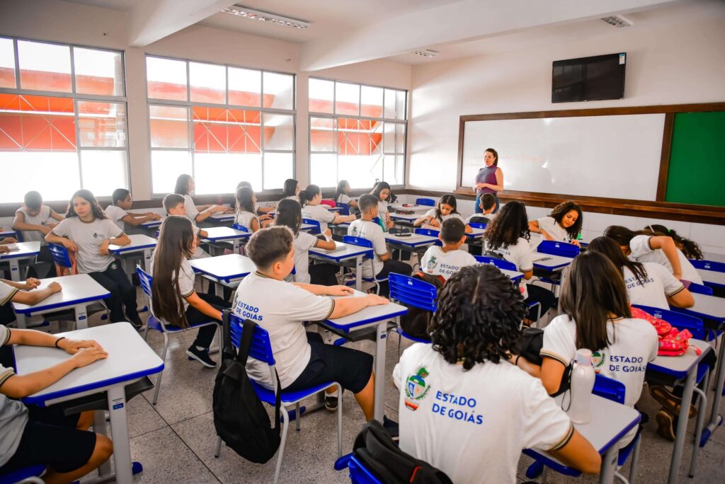 Robótica, projetos e jogos fortalecem aprendizagem em escolas estaduais de Goiás