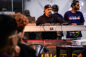 Jovem de Expressão abre mais de 100 vagas gratuitas em oficinas culturais para jovens de Ceilândia