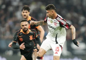 Flamengo x Corinthians: rivais duelam na decisão Supercopa Rei; confira as prováveis escalações