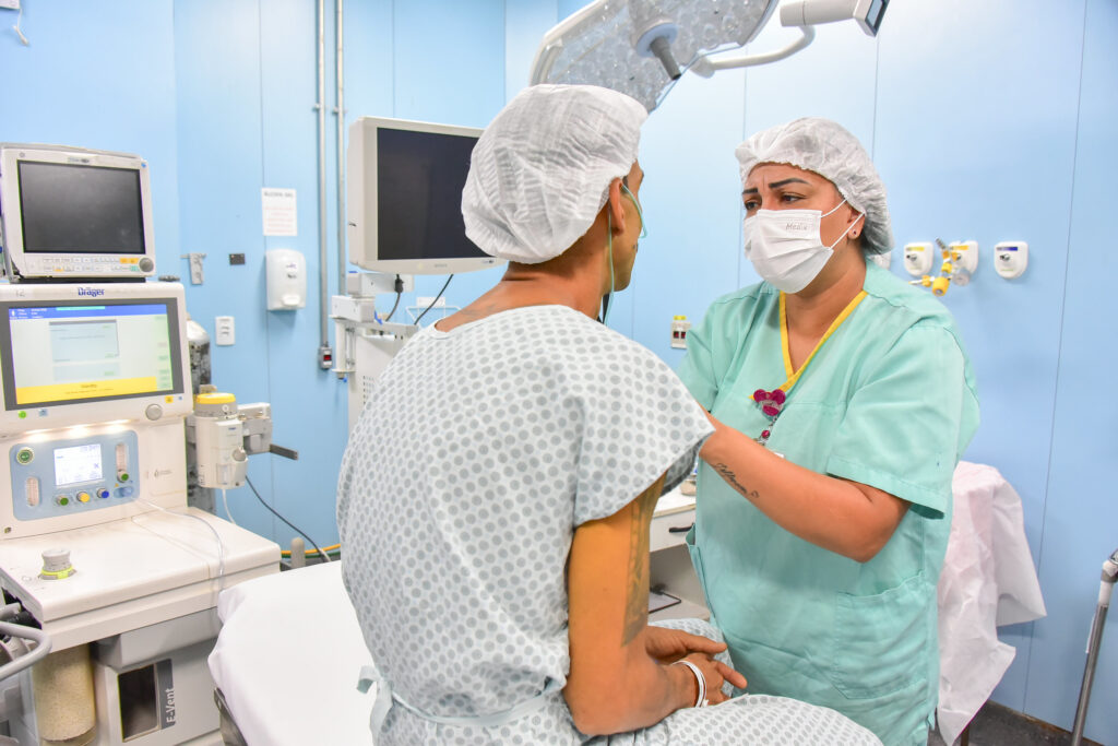 Capacitação treina equipes para atendimento de edema agudo de pulmão