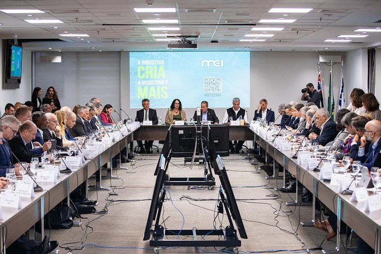 MCTI e Finep lançam R$ 3,3 bilhões em editais para inovação industrial