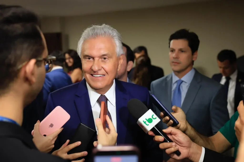 Caiado admite surpresa com filiação de Ana Paula ao PL e fala em "acordo empresarial"