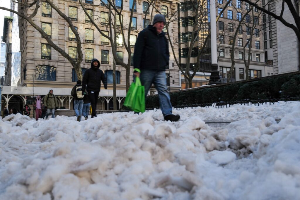 Nova York entra em alerta de frio extremo com sensação térmica de -31°C