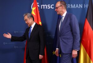 Europa discute segurança e pede que EUA seja razoável