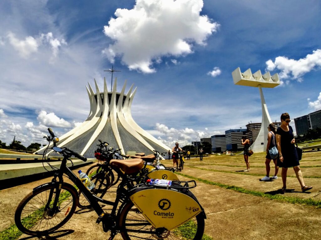 Brasília aposta no cicloturismo para diversificar oferta turística e estimular mobilidade sustentável
