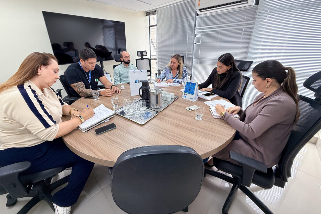 SEEDF facilita retirada do Cartão Uniforme Escolar em agências do BRB